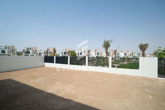 Exclusive | Single Row | On the Park | Roof Access, picture 27