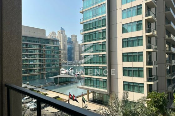 Prime Location | Vacant | Partial Marina View, picture 2