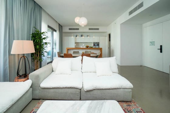 Panoramic Sea View | Direct Beach Access | Vacant, picture 16