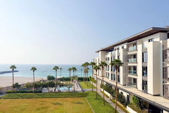 Panoramic Sea View | Direct Beach Access | Vacant, picture 2