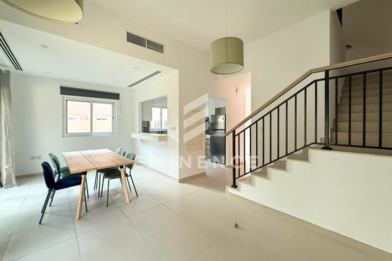 VACANT | MOTIVATED SELLER | MULTIPLE OPTIONS, picture 1