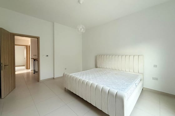 VACANT | MOTIVATED SELLER | MULTIPLE OPTIONS, picture 8