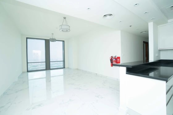 High Floor | Vacant | Canal View, picture 6