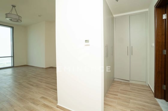 High Floor | Vacant | Canal View, picture 21