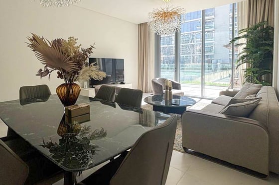 Big Balcony |  Lagoon View | Fully Furnished, picture 10