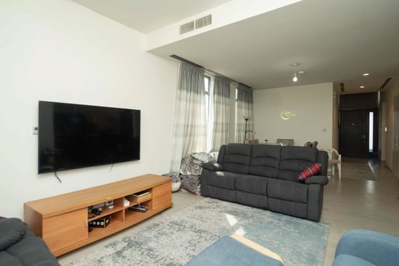4BR | Vacant on Transfer | Golf Course View, picture 18