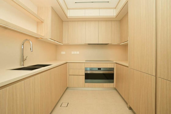 Ready to Move | Brand New | Full Skyline View, picture 18