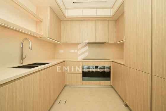 Ready to Move | Brand New | Full Skyline View, picture 17