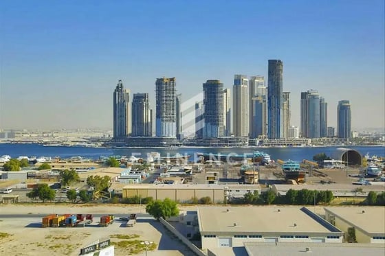 Prime Investment Plot for Sale in Sama Al Jaddaf, picture 11