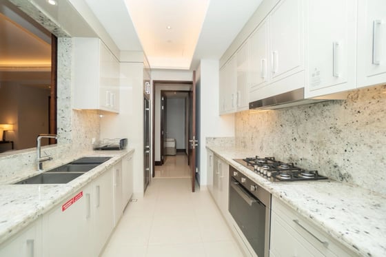 Luxury 3BR plus Maids | High Floor | City View, picture 44
