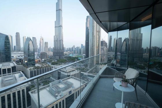 Luxury 3BR plus Maids | High Floor | City View, picture 4