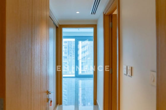 Burj and Fountain Views | Chiller Free | Bright, picture 25