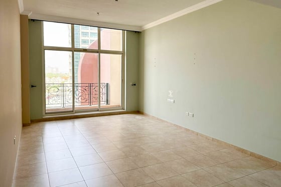 Spacious | Canal Views| Vacant Soon, picture 8
