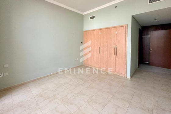 Spacious | Canal Views| Vacant Soon, picture 13