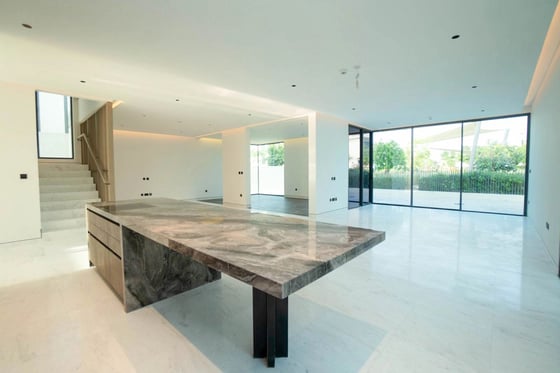 Large 5 BR | Independent Villa | Upgraded, picture 10