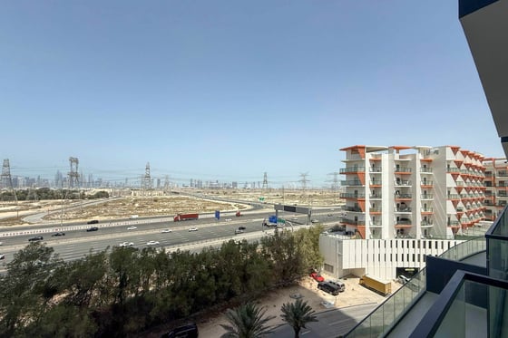 BRAND NEW | MARINA VIEW | VACANT, picture 36