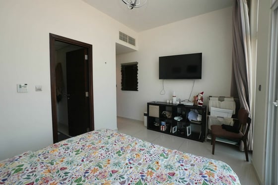 Corner Plot | 3 Beds + Maids | Rented, picture 24