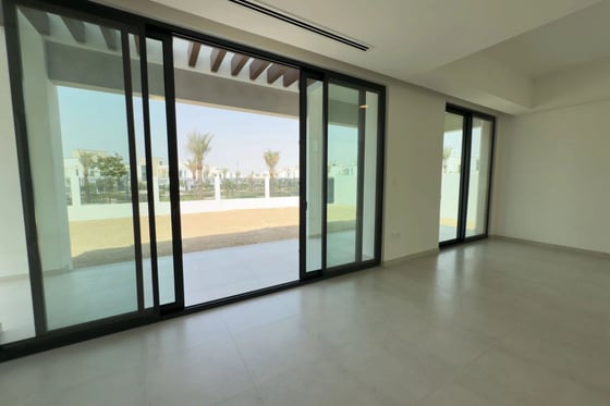 Exclusive | Single Row | On the Park | Roof Access, picture 6