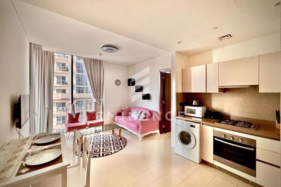 1 Bedroom plus Maids | Fully Furnished | Rented, picture 5