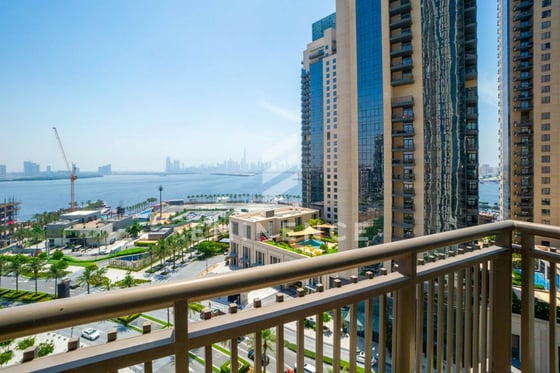 VACANT | SEA and BURJ VIEW | PRIME LOCATION, picture 2
