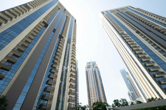 VACANT | SEA and BURJ VIEW | PRIME LOCATION, picture 46
