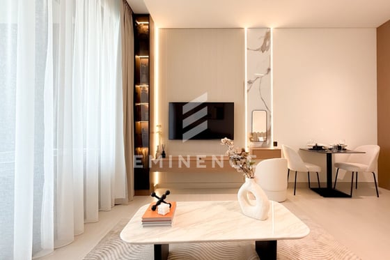 Luxury Furnished | High Floor | Large Studio, picture 11