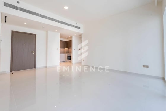 Exclusive | Water and Marina Skyline View | Rented, picture 13