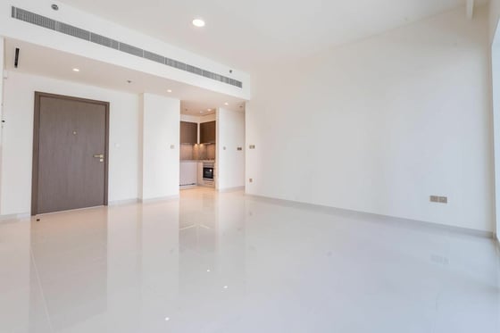 Exclusive | Water and Marina Skyline View | Rented, picture 14