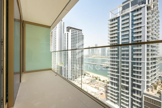 Exclusive | Water and Marina Skyline View | Rented, picture 1