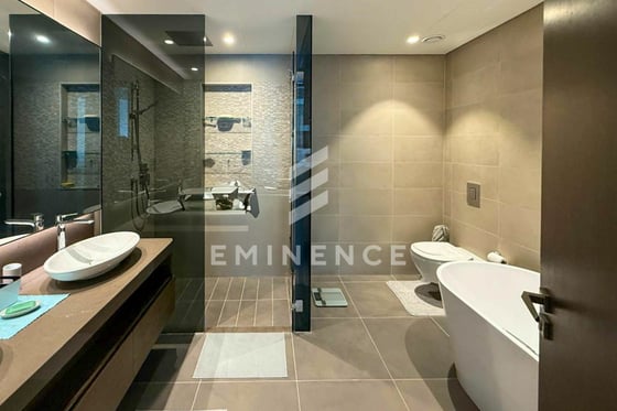 Most Spacious Layout | 2BR | Unfurnished | Vacant, picture 12