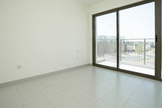 VACANT | SPACIOUS 3BR plus MAIDS | POOL VIEW, picture 16