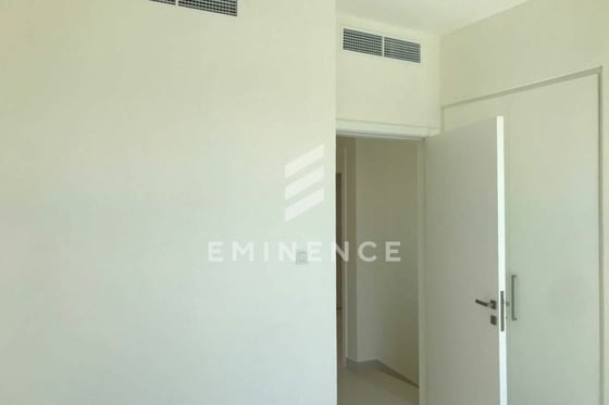 VACANT | SPACIOUS 3BR plus MAIDS | POOL VIEW, picture 35