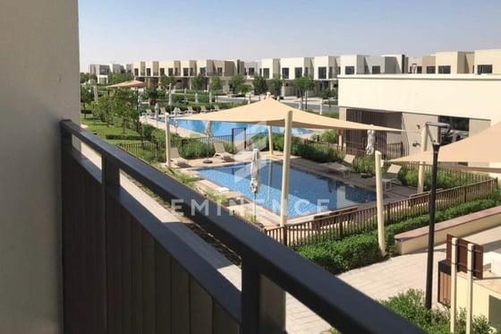 VACANT | SPACIOUS 3BR plus MAIDS | POOL VIEW, picture 1