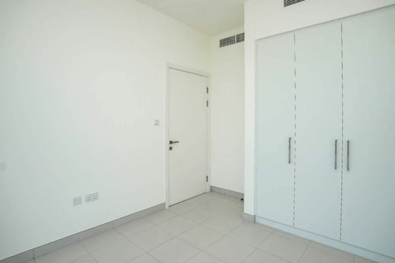 VACANT | SPACIOUS 3BR plus MAIDS | POOL VIEW, picture 32