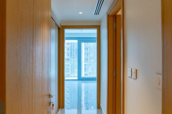 Burj and Fountain Views | Chiller Free | Bright, picture 26