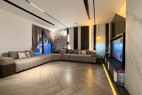 Fully furnished | Fully upgraded |Vastu compliant, picture 2