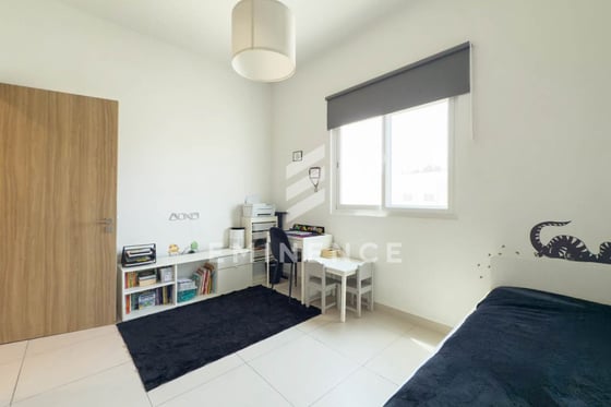 Motivated Seller | Vastu | Rented, picture 9