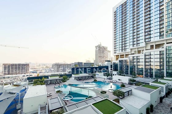 Brand New | Lagoon View | Vacant | Prime Location, picture 1