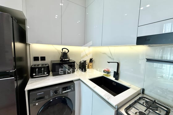Corner Unit | Furnished | Beautiful View, picture 25