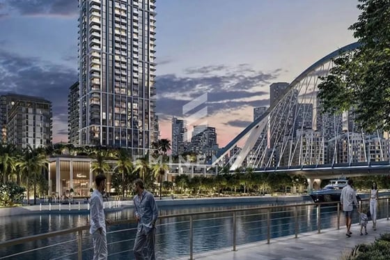 Lagoon Views | High Floor | Prime Location, picture 1