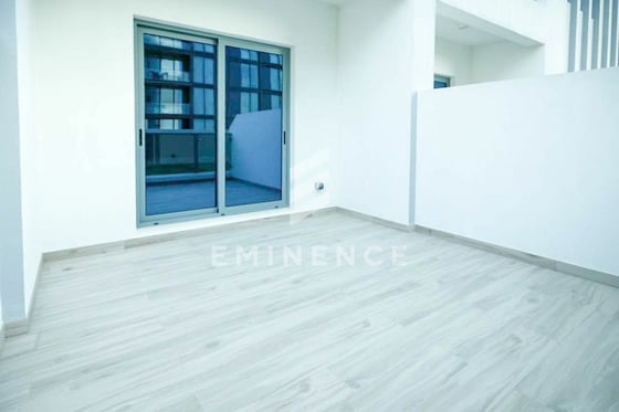 STUDIO IN DUBAI HILLS| UNFURNISHED| MOVE IN READY, picture 1
