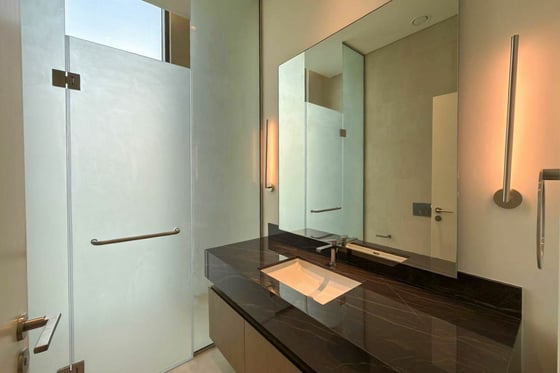 Biggest Plot | Corner Unit | Genuine, picture 54