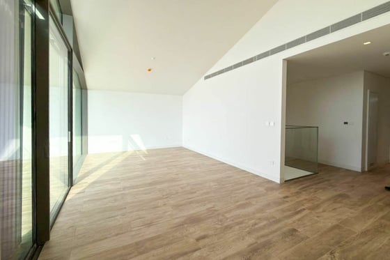 Biggest Plot | Corner Unit | Genuine, picture 38