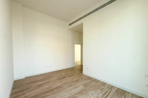 Biggest Plot | Corner Unit | Genuine, picture 28