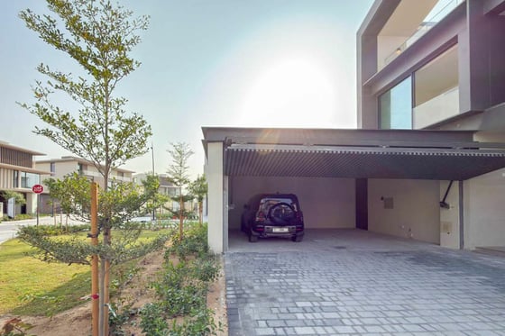 Biggest Plot | Corner Unit | Genuine, picture 98