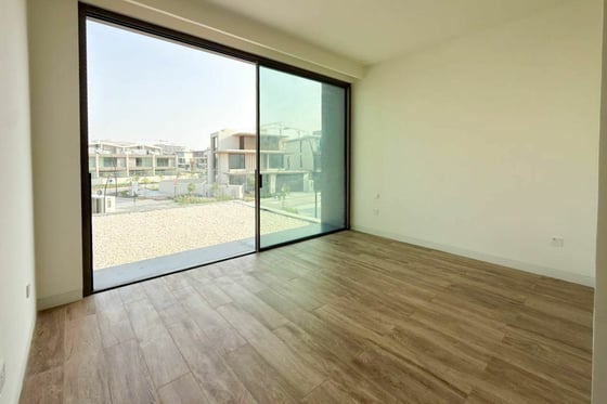 Biggest Plot | Corner Unit | Genuine, picture 30