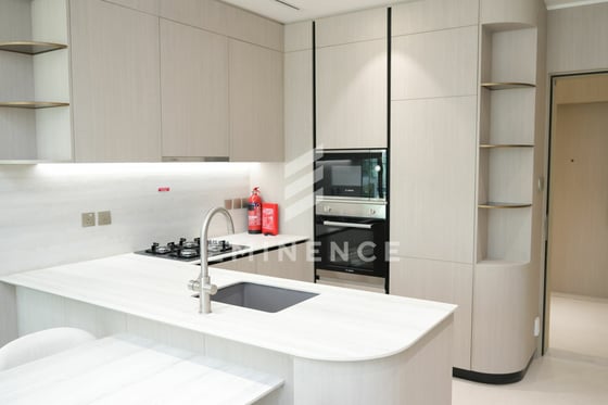 FURNISHED | VACANT | BRAND NEW, picture 8