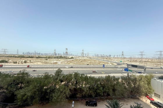 BRAND NEW | MARINA VIEW | VACANT, picture 32