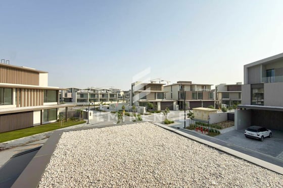 Biggest Plot | Corner Unit | Genuine, picture 50