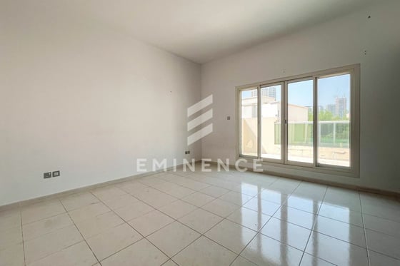 VACANT | STANDALONE 4BR plus Maids  | HUGE PLOT, picture 9